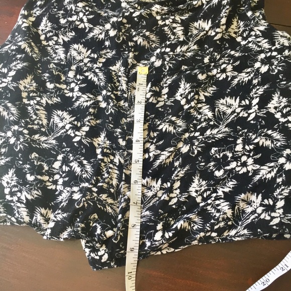 Forever 21 romper - Picture 7 of 7